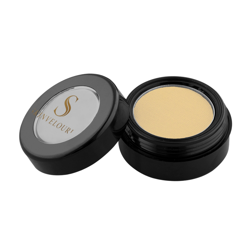 viaGlamour image of a Eyeshadow