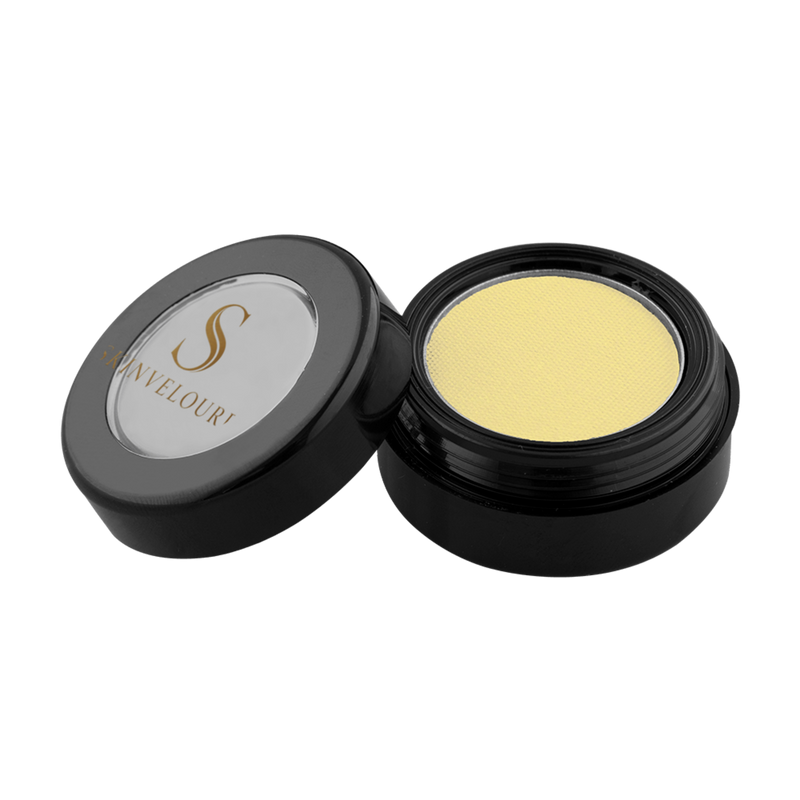 viaGlamour image of a Eyeshadow