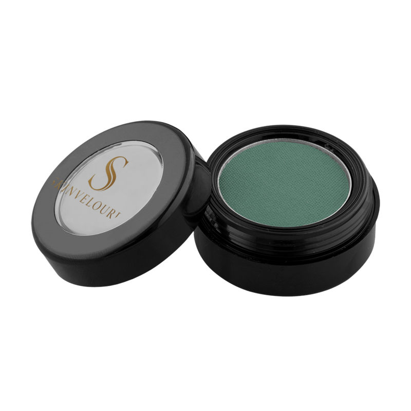 viaGlamour image of a Eyeshadow