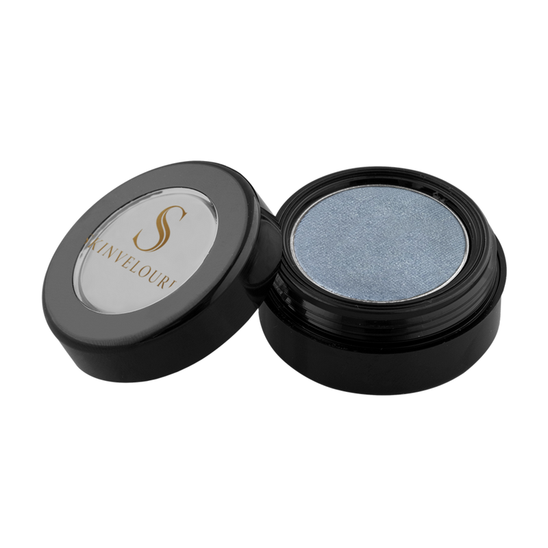 viaGlamour image of a Eyeshadow